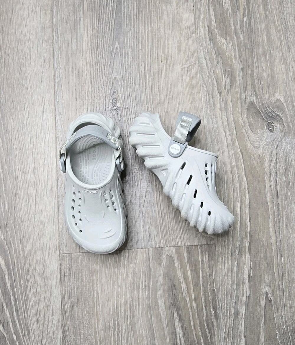 Crocs Echo Clog Atmosphere Light Gray Kids 9c Lightweight Comfort Slide